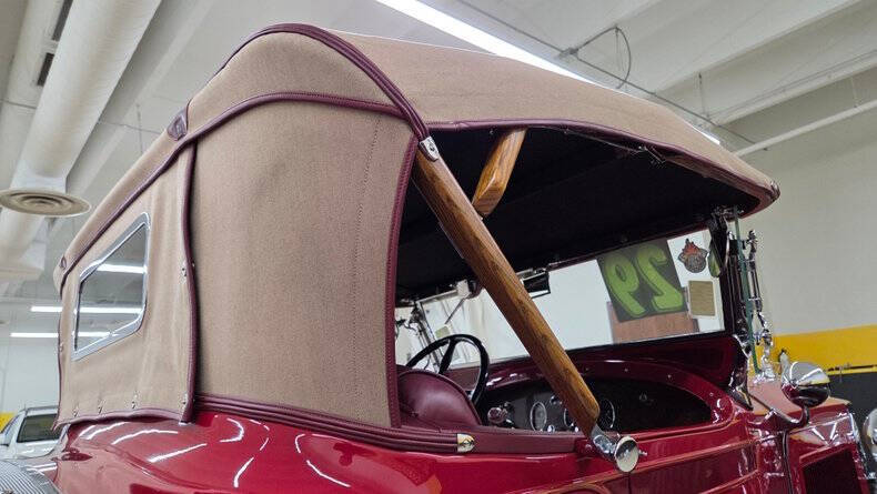 1929 Packard 633 Standard 8 Runabout