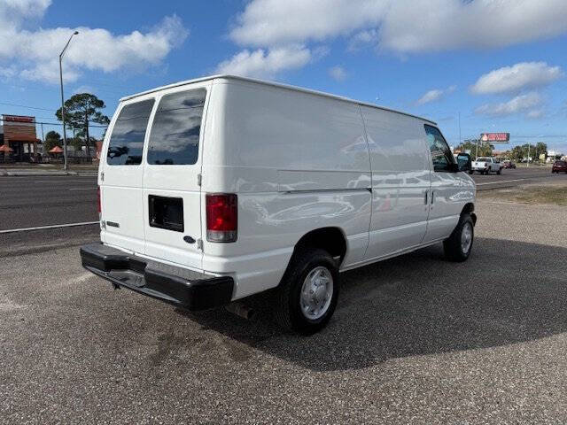 2006 Ford E-Series E-250