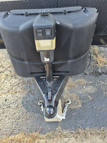 2018 Cherokee Grey Wolf