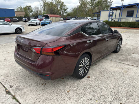 2023 Nissan Altima 2.5 SV