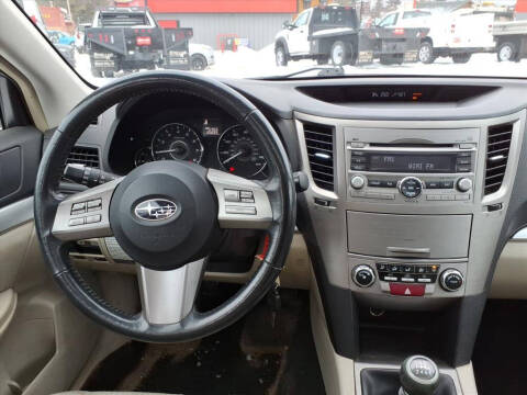 2011 Subaru Outback 2.5i Premium