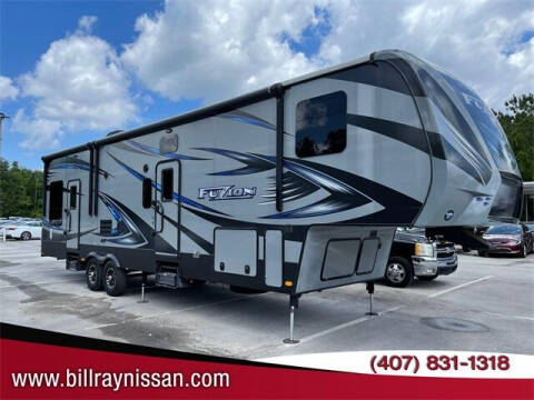 2015 Keystone Fuzion