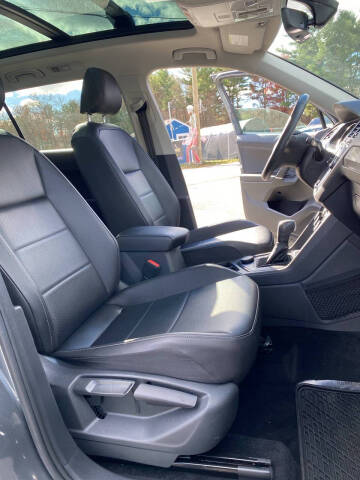 2020 Volkswagen Tiguan SE 4Motion