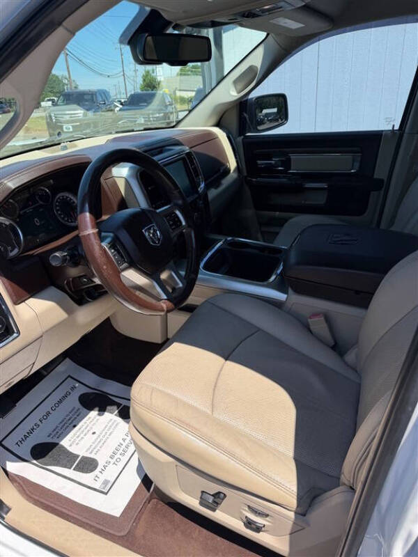 2017 RAM 1500 Laramie