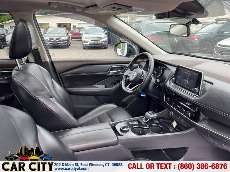 2021 Nissan Rogue SV