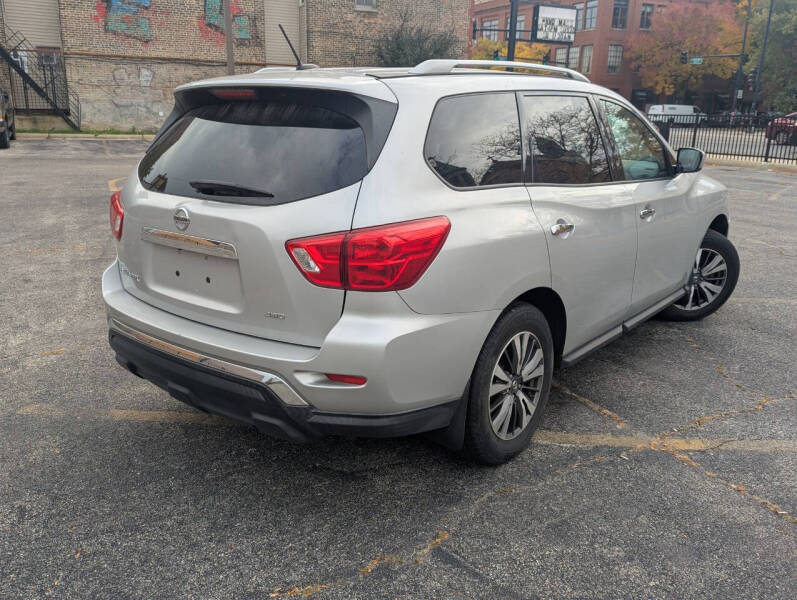 2017 Nissan Pathfinder S