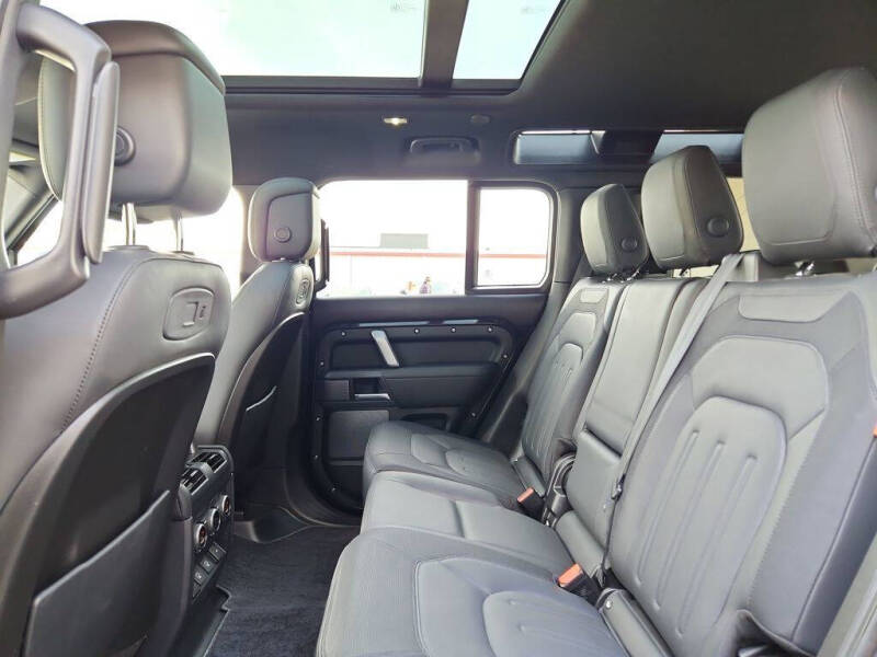 2022 Land Rover Defender 110 X-Dynamic HSE