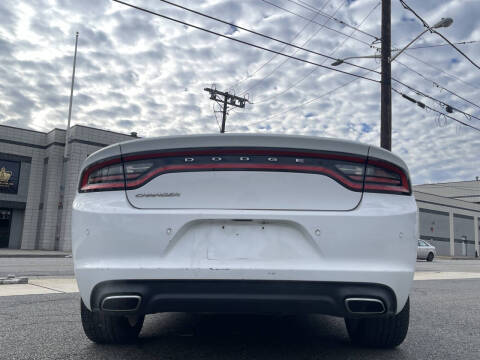 2015 Dodge Charger SE