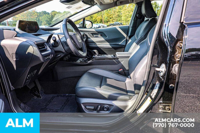 2025 Toyota Prius XLE