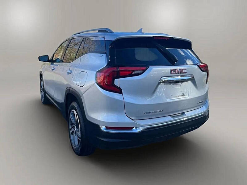 2020 GMC Terrain SLT