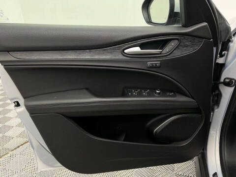 2022 Alfa Romeo Stelvio Sprint