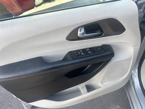 2019 Chrysler Pacifica Touring L