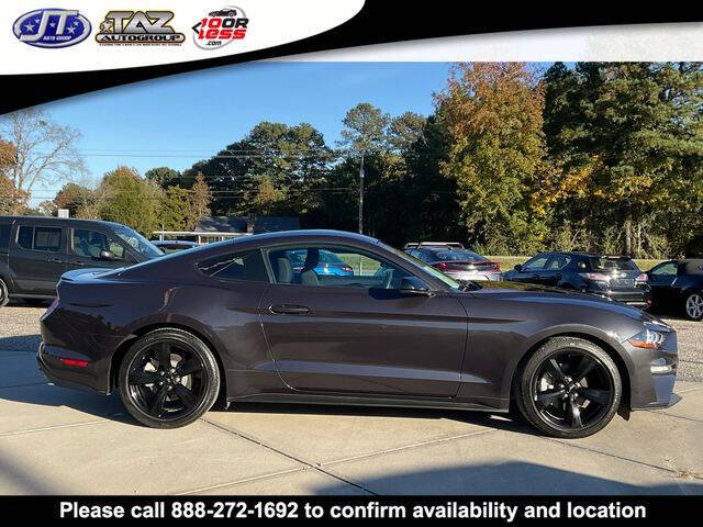 2022 Ford Mustang EcoBoost