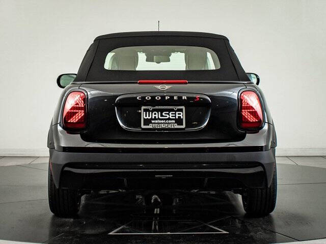 2026 MINI Convertible