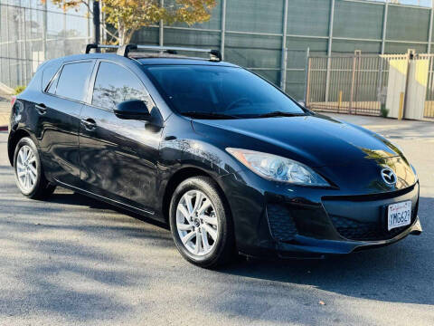 2013 Mazda MAZDA3 i Touring