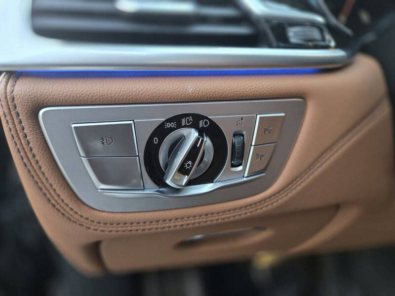 2018 BMW 7 Series 750i xDrive