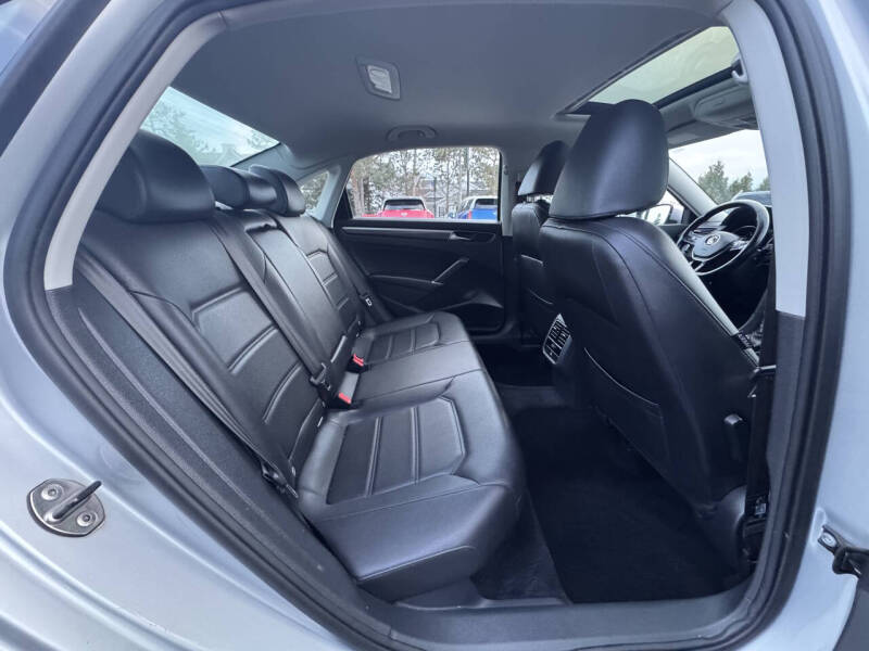 2018 Volkswagen Passat 2.0T SE