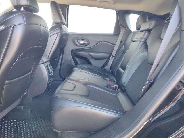 2019 Jeep Cherokee Trailhawk