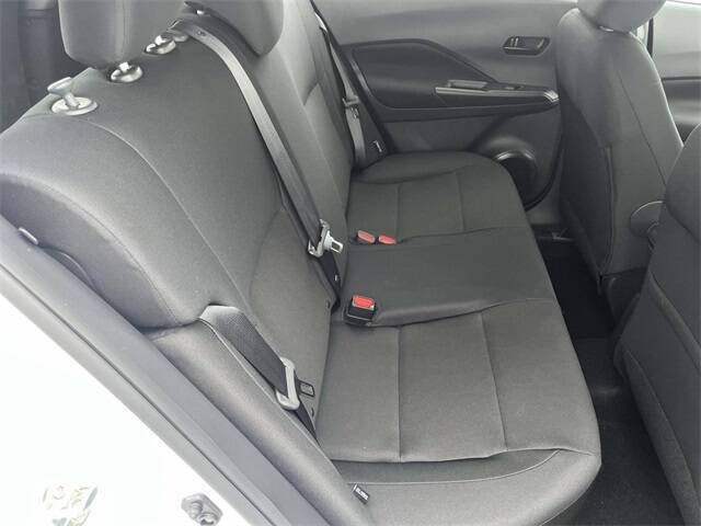 2025 Nissan Kicks Play S