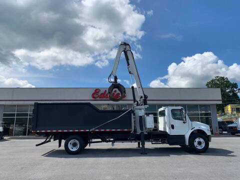 2015 Freightliner M2 106