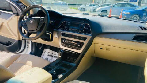 2015 Hyundai Sonata SE