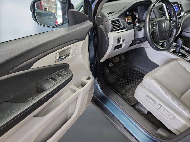 2017 Honda Pilot EX-L w/Honda Sensing