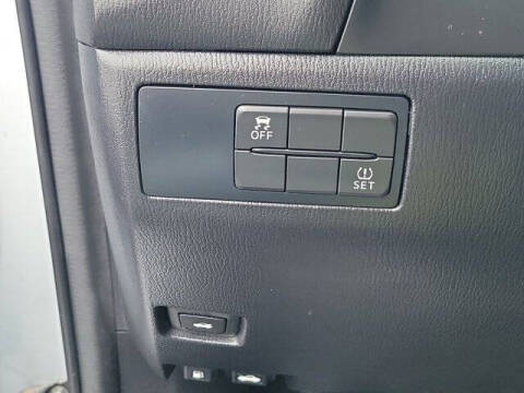 2017 Mazda MAZDA3 Touring