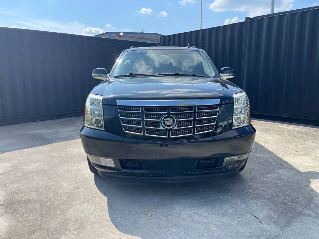 Black 2012 Cadillac Escalade EXT Premium AWD Premium 4dr Pickup 2