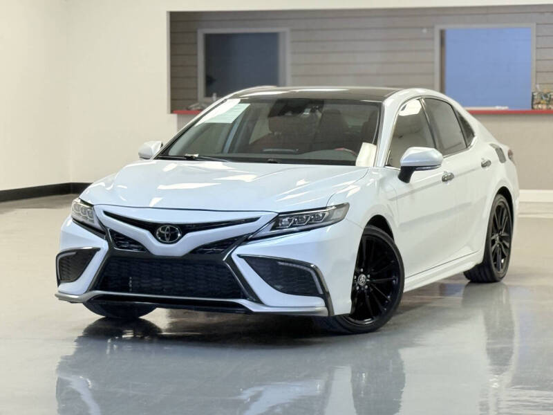 2022 Toyota Camry XSE's photo