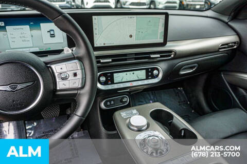 2025 Genesis GV60 Standard