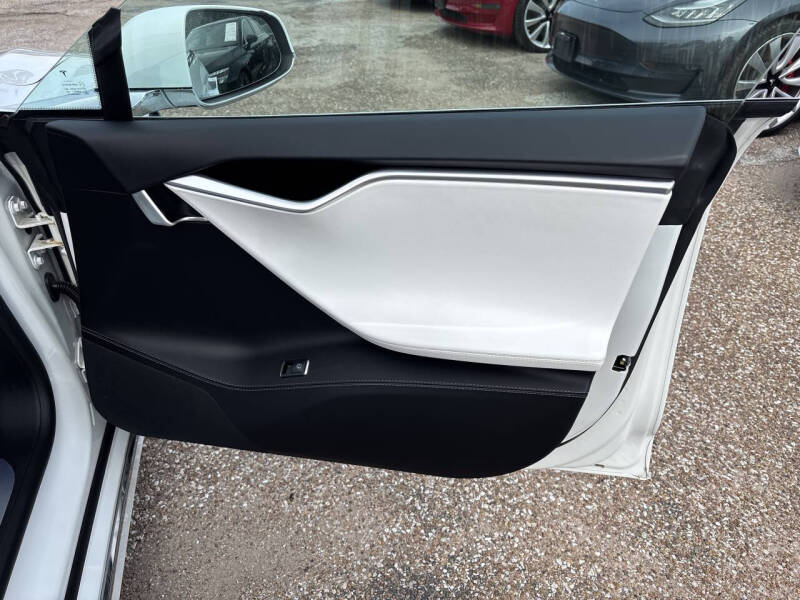 2017 Tesla Model S 75