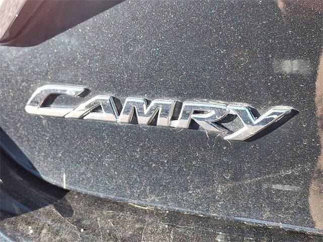 2015 Toyota Camry Hybrid