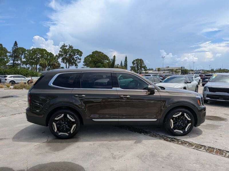 2024 Kia Telluride EX