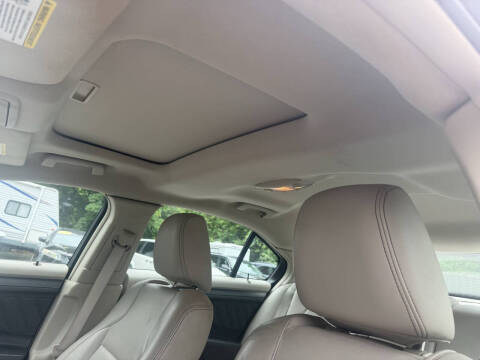 2011 Ford Taurus SEL