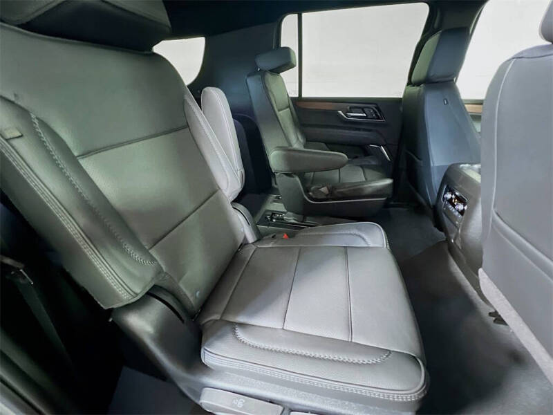 2025 GMC Yukon XL Denali