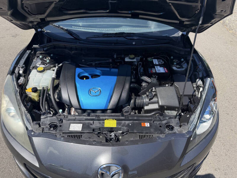 2013 Mazda MAZDA3 i Grand Touring