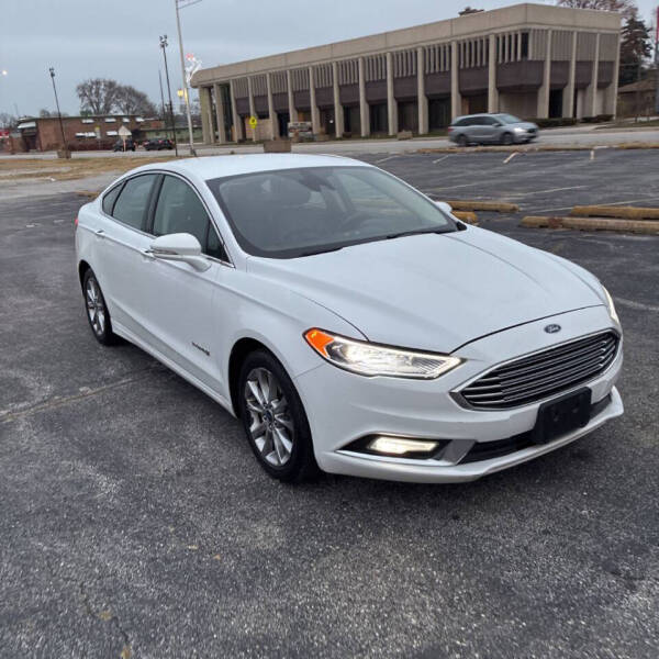 2017 Ford Fusion Hybrid SE