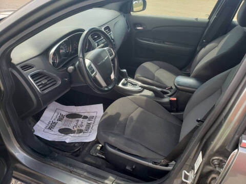 2013 Chrysler 200 Touring
