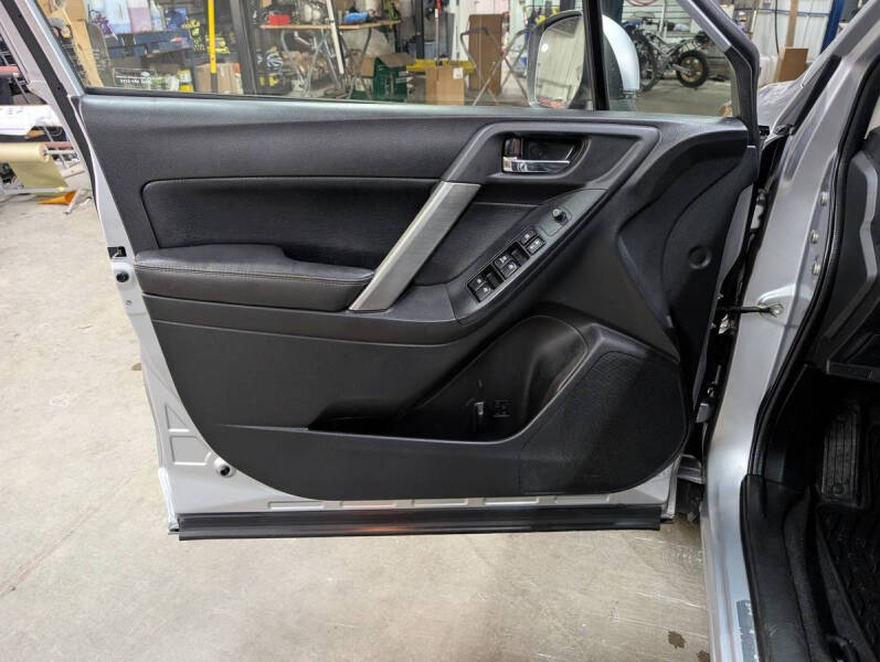 2014 Subaru Forester 2.5i Limited