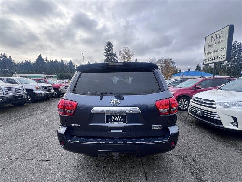 2010 Toyota Sequoia Limited