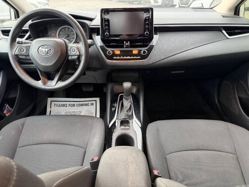 2020 Toyota Corolla LE