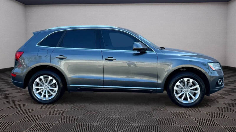 2016 Audi Q5 2.0T quattro Premium Plus