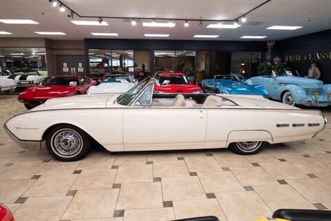 1962 Ford Thunderbird