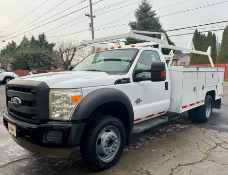 2011 Ford F-450 Super Duty for sale at Family Motor Co. in Tualatin OR