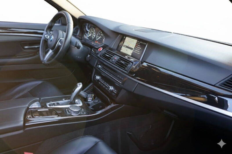 2015 BMW 5 Series 535i