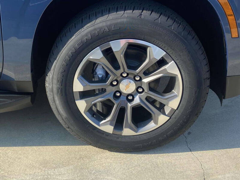 2025 Chevrolet Tahoe LS