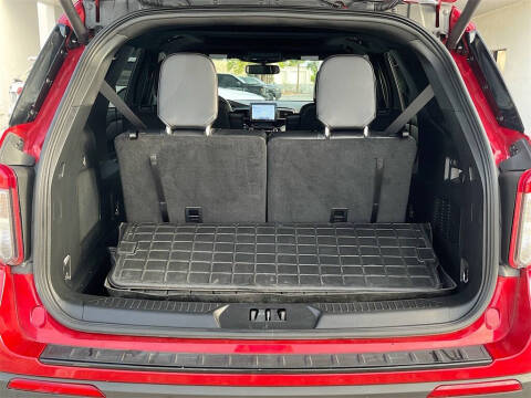 2023 Ford Explorer ST-Line