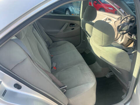 2009 Toyota Camry LE