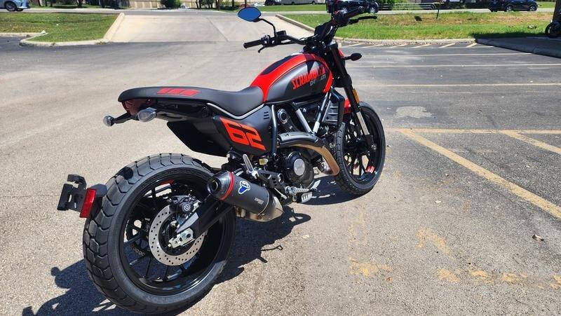 2024 Ducati Scrambler for sale at Peninsula Motor Vehicle Group in Oakville NY