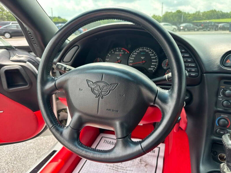 2004 Chevrolet Corvette